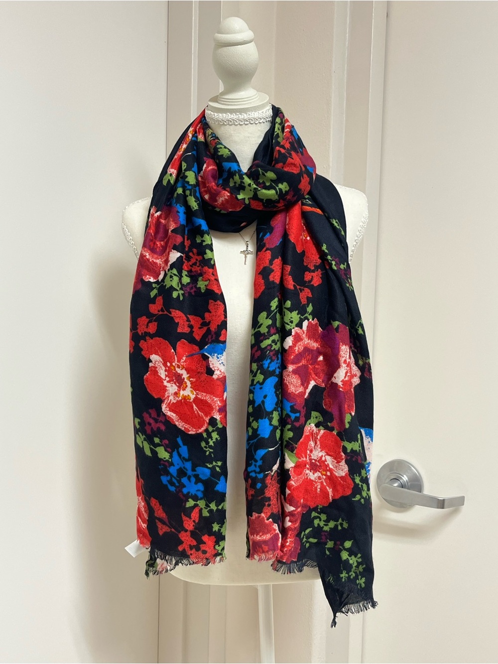 Apt. 9 Floral Bird Print Shawl/Wrap Scarf Red Blue & Green